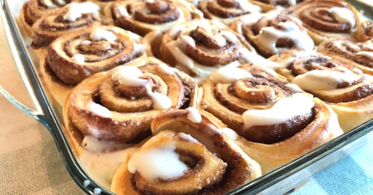 Copycat Cinnabon Cinnamon Rolls